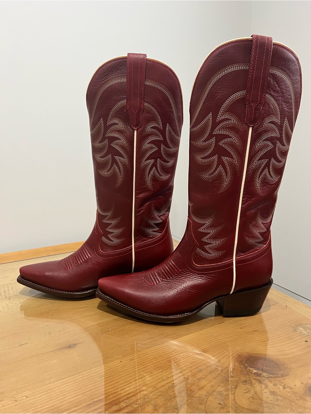 Tecovas The Annie Scarlet Red Women's Embroidered Heeled Boots size 8.5